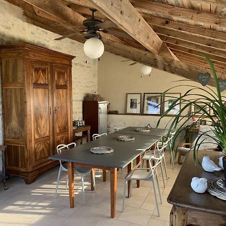 Saint-Jean-de-Laur Le Couvent Bed & Breakfast エクステリア 写真