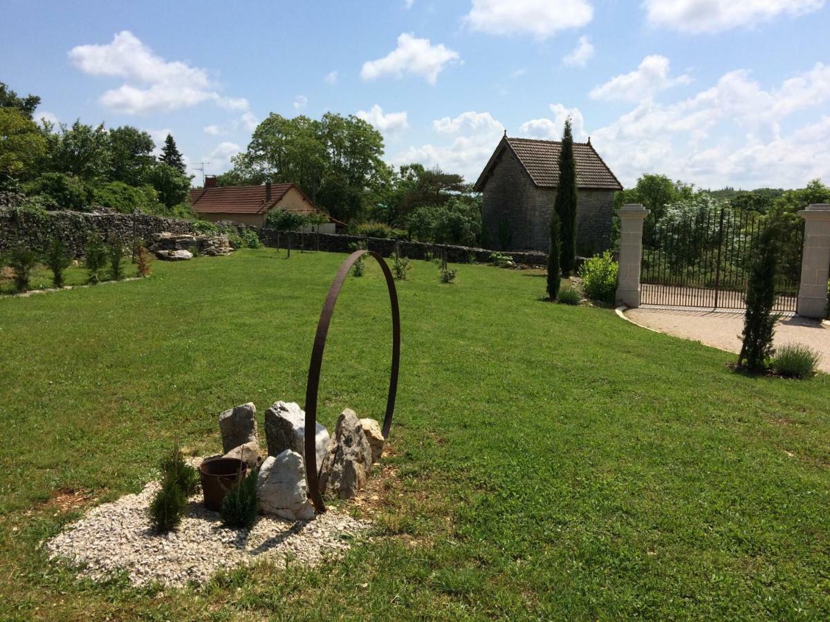 Saint-Jean-de-Laur Le Couvent Bed & Breakfast エクステリア 写真