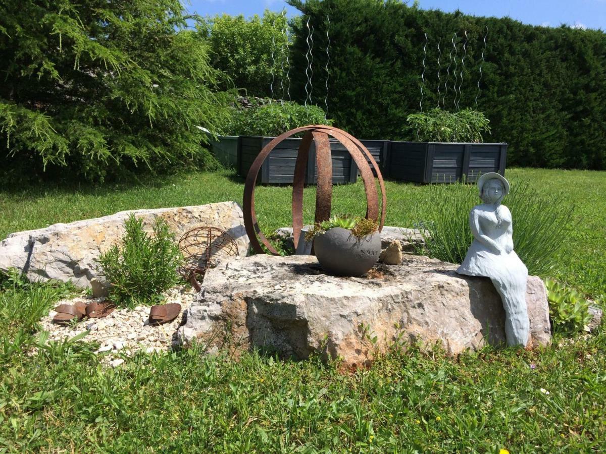 Saint-Jean-de-Laur Le Couvent Bed & Breakfast エクステリア 写真